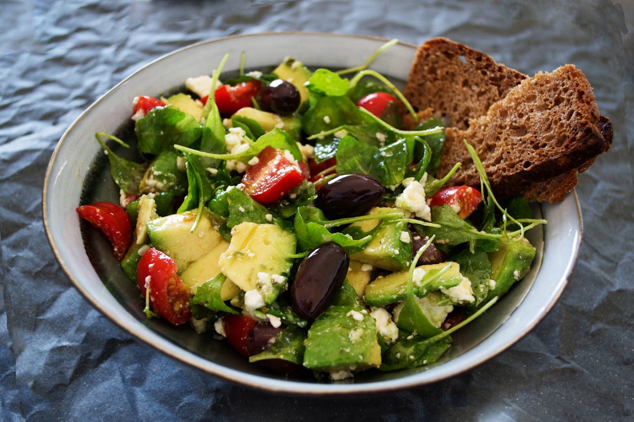 Don’t Assume That Those Salad Greens Are Safe to Eat